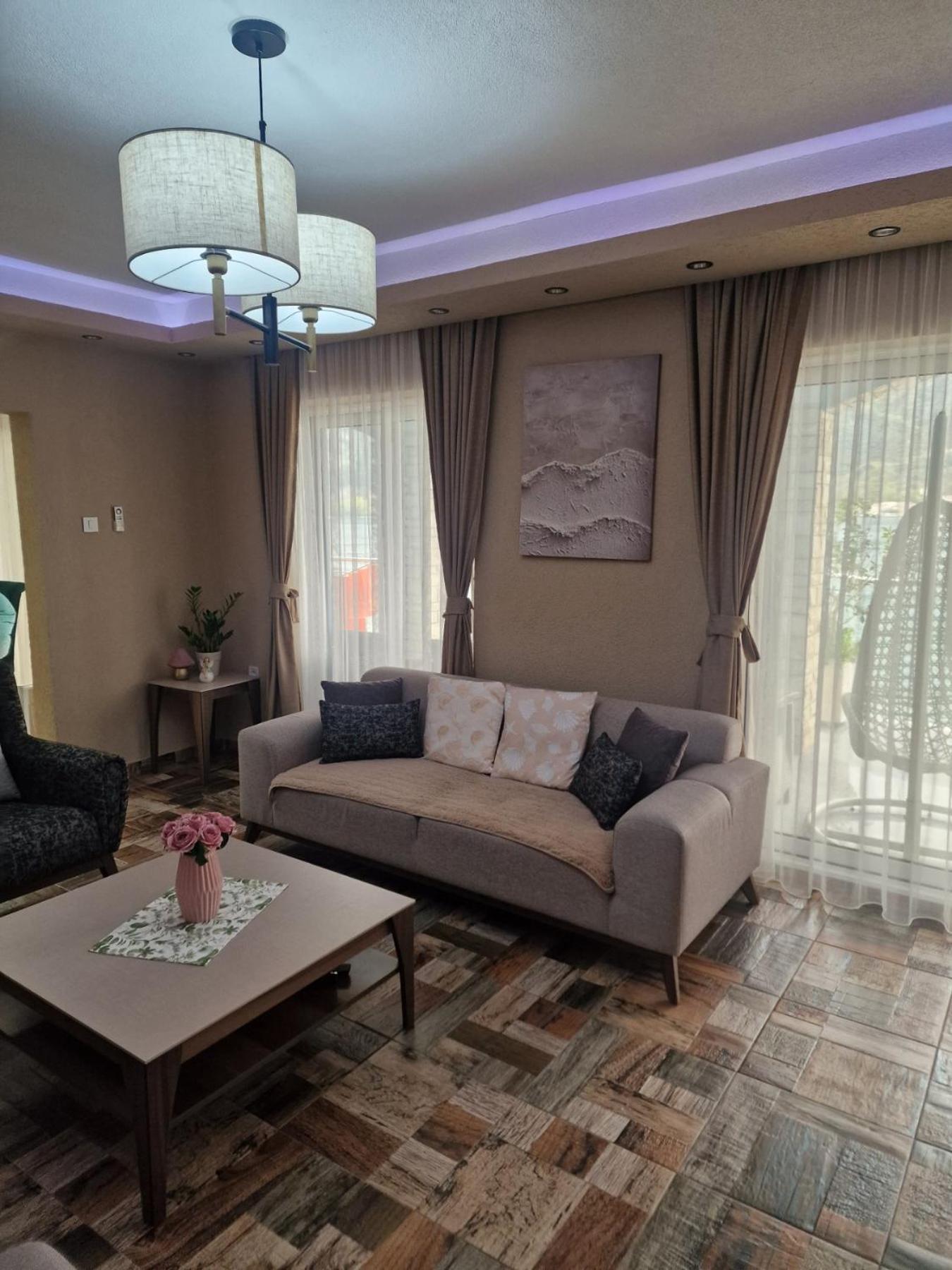 شقة Sun Rays كوتور المظهر الخارجي الصورة